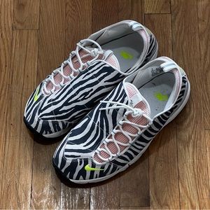 Nike x Olivia Kim Air Footscape